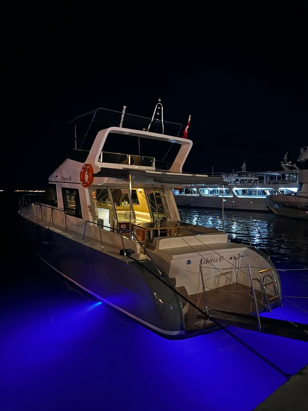 Private Cunda Yacht Tour aboard 14.5m Liberta for Up to 12 Guests รูปที่ 2