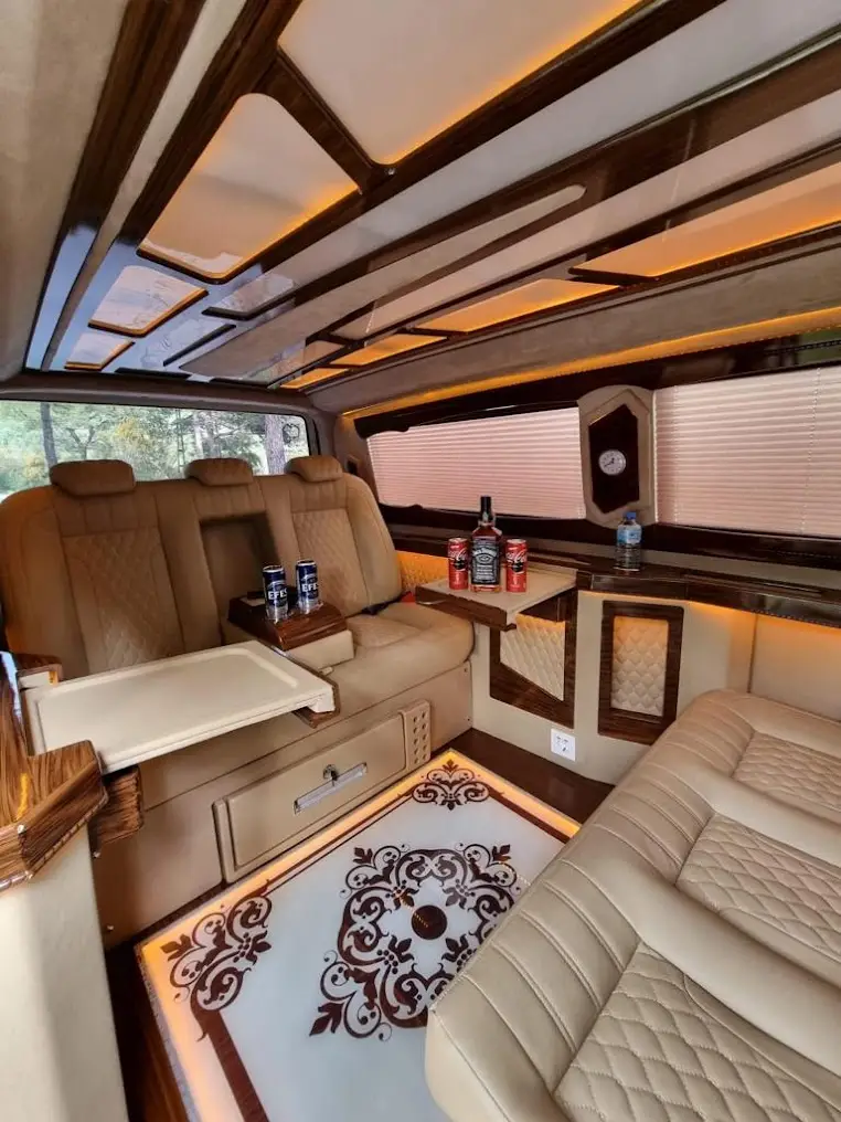 Private Luxus-Flughafentransfers in Marmaris mit Sunny Transfer Bild 1