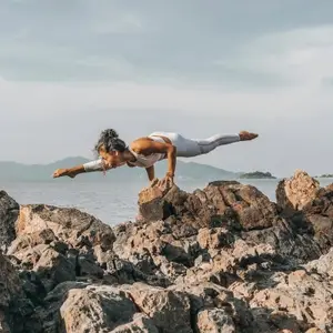 Shahda Yoga Fisherman's Village Bophut Beach logo