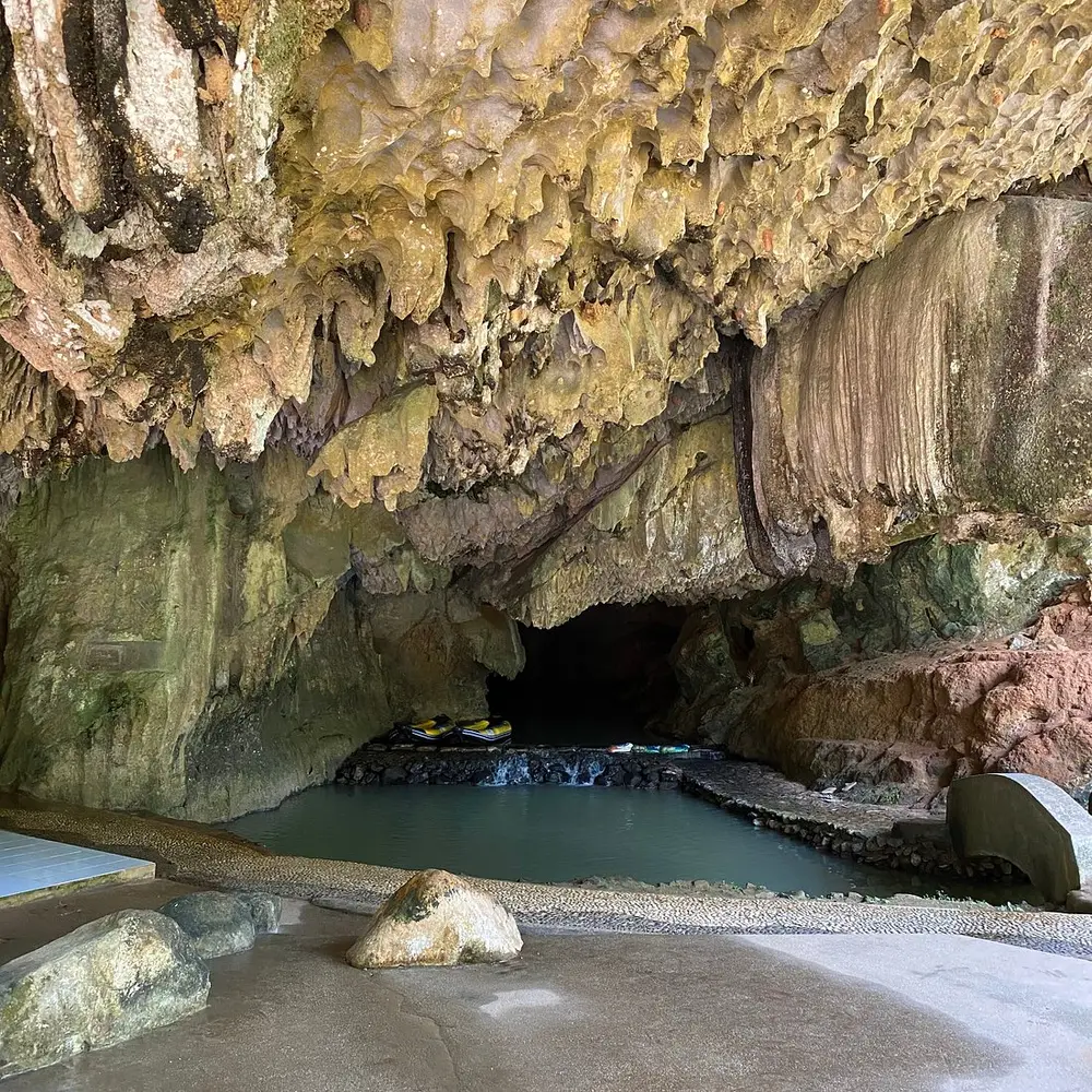 Full-Day Trip to Phang Nga Temple & Nature Places image 3
