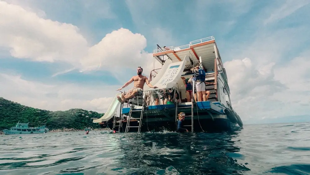 Koh Tao & Koh Nang Yuan Full-Day Snorkeling Tour with Lunch image 1