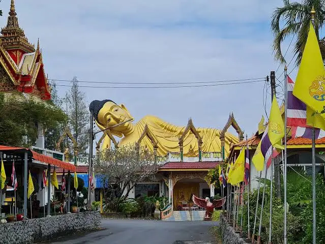Phuket Temple & Heritage Discovery Tour by Minivan & Fullday image 3