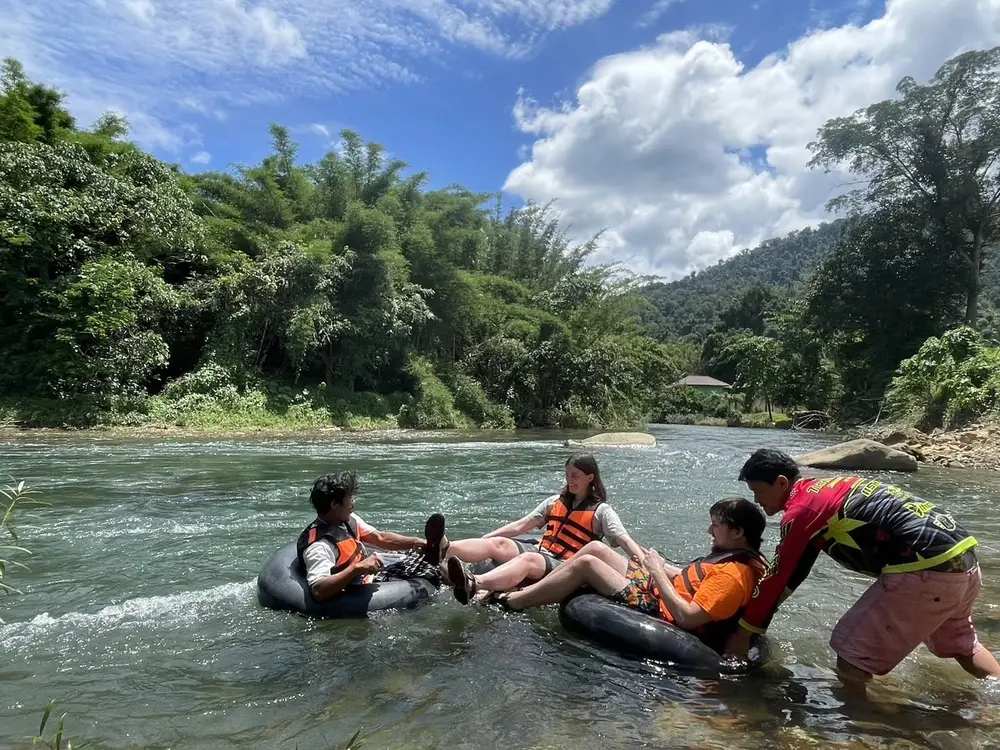 Khao Sok 22-Platform Zipline and River Tubing Experience image 3