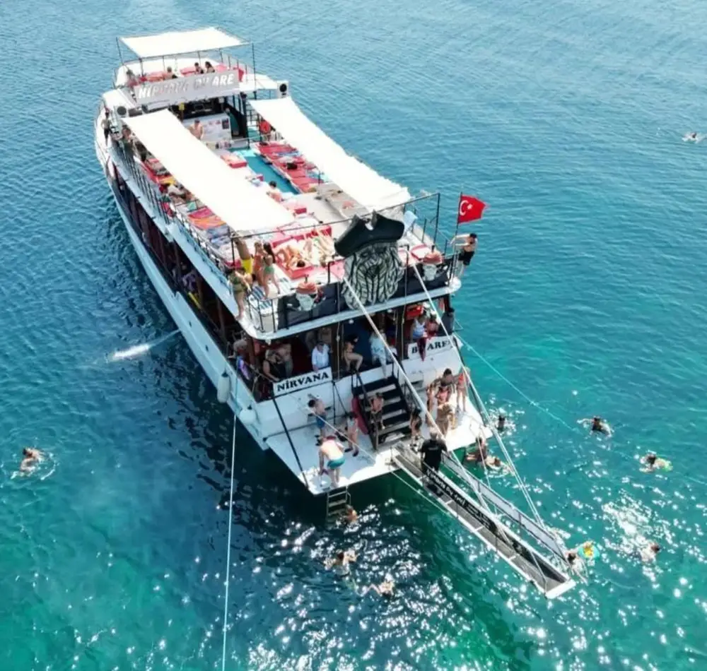 Çeşme Nirvana Boat Tour | Aegean Bays, Swimming & Lunch image 1