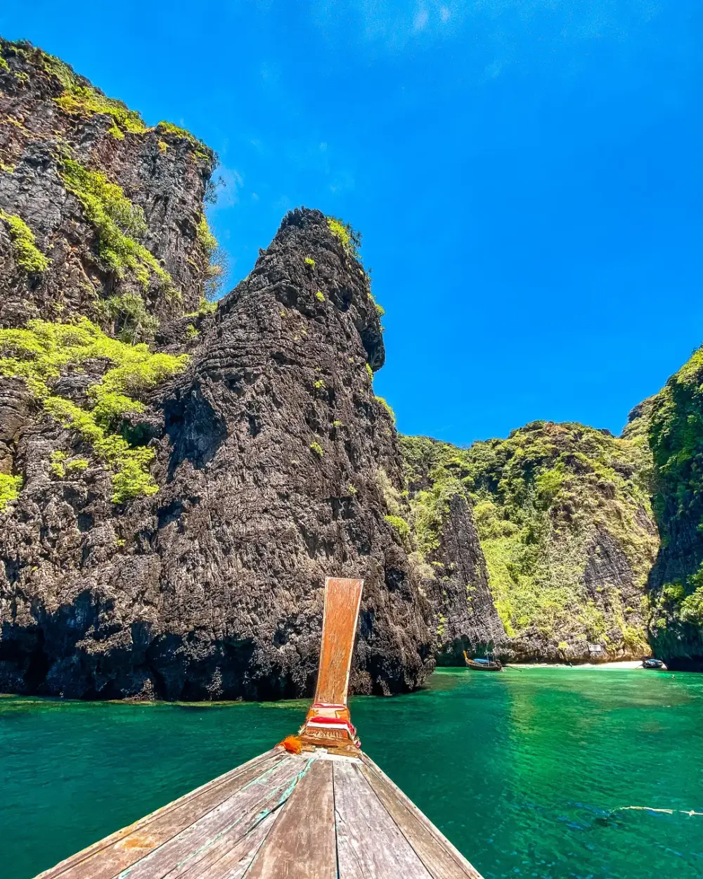 Private Phi Phi Authentic Long Tail Boat Snorkeling Tour image 2