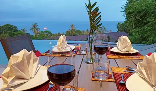 3 Bedroom Sea View Villa with Private Infinity Pool & Jacuzzi in Chaweng, Koh Samui