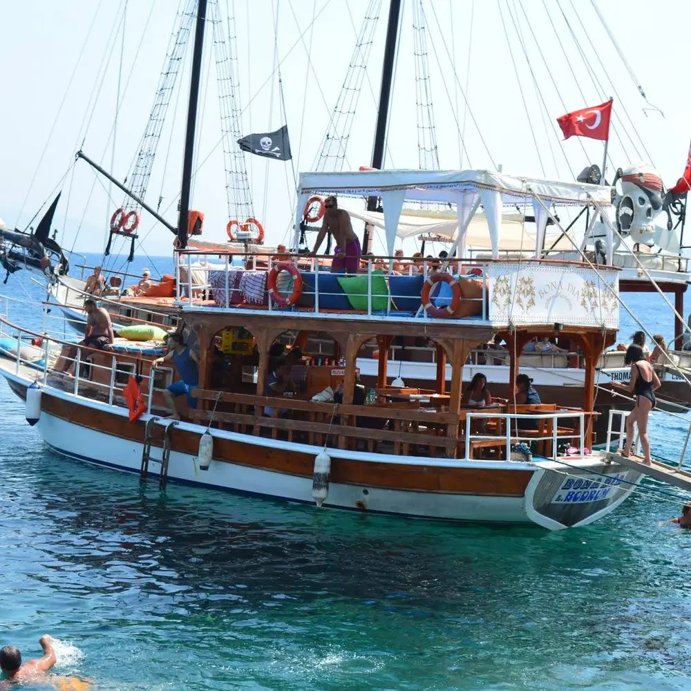 Bona Dia Turgutreis Boat Tour | Bodrum Bays, Lunch & Private Cruises image 3