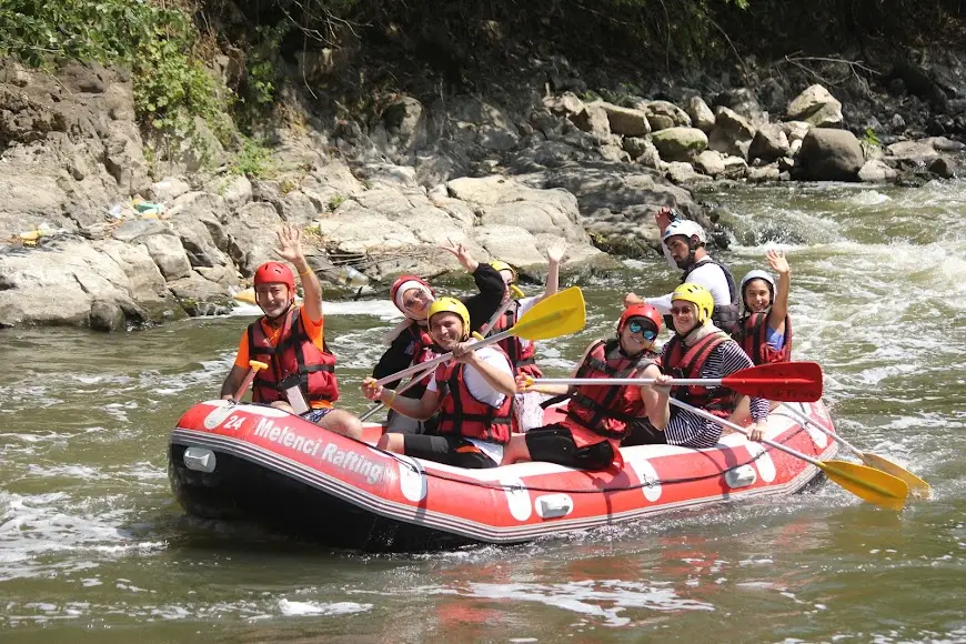 Duzce Melen River Rafting Experience on a 13 km Course image 2