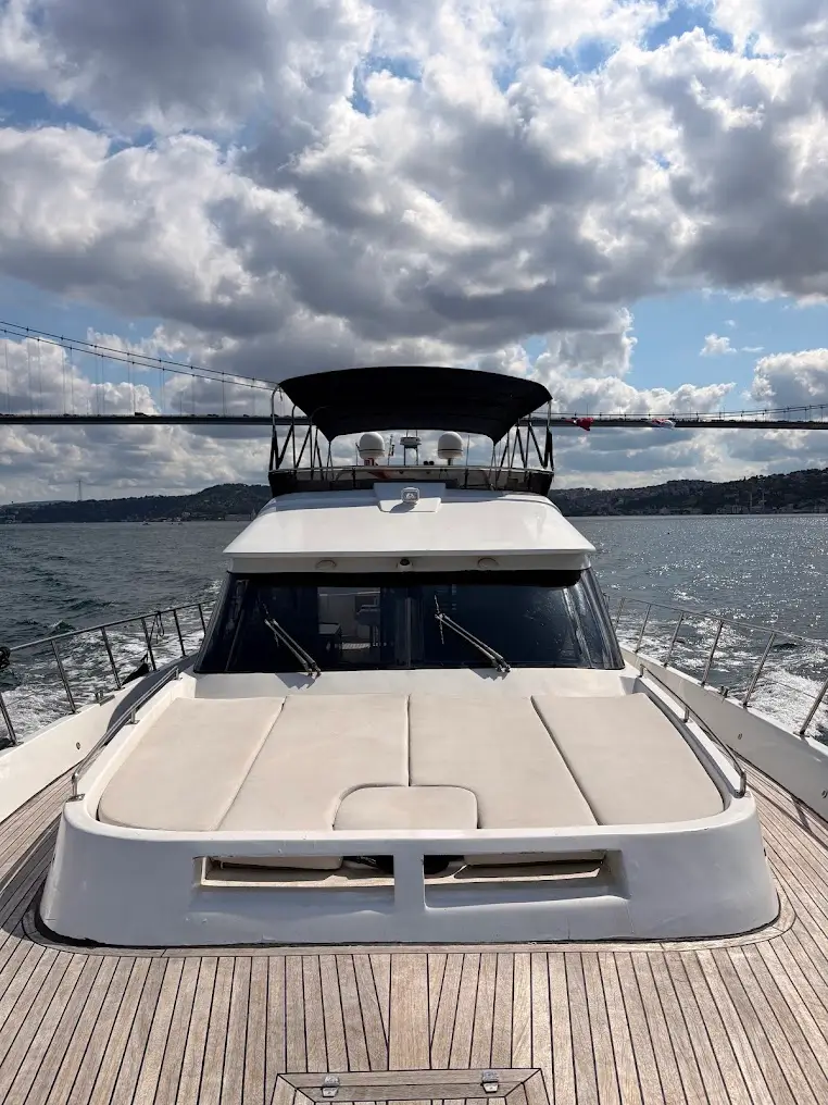 Blue Bosphorus Private Yacht Charter from Ortaköy Istanbul Bosphorus Cruise image 3