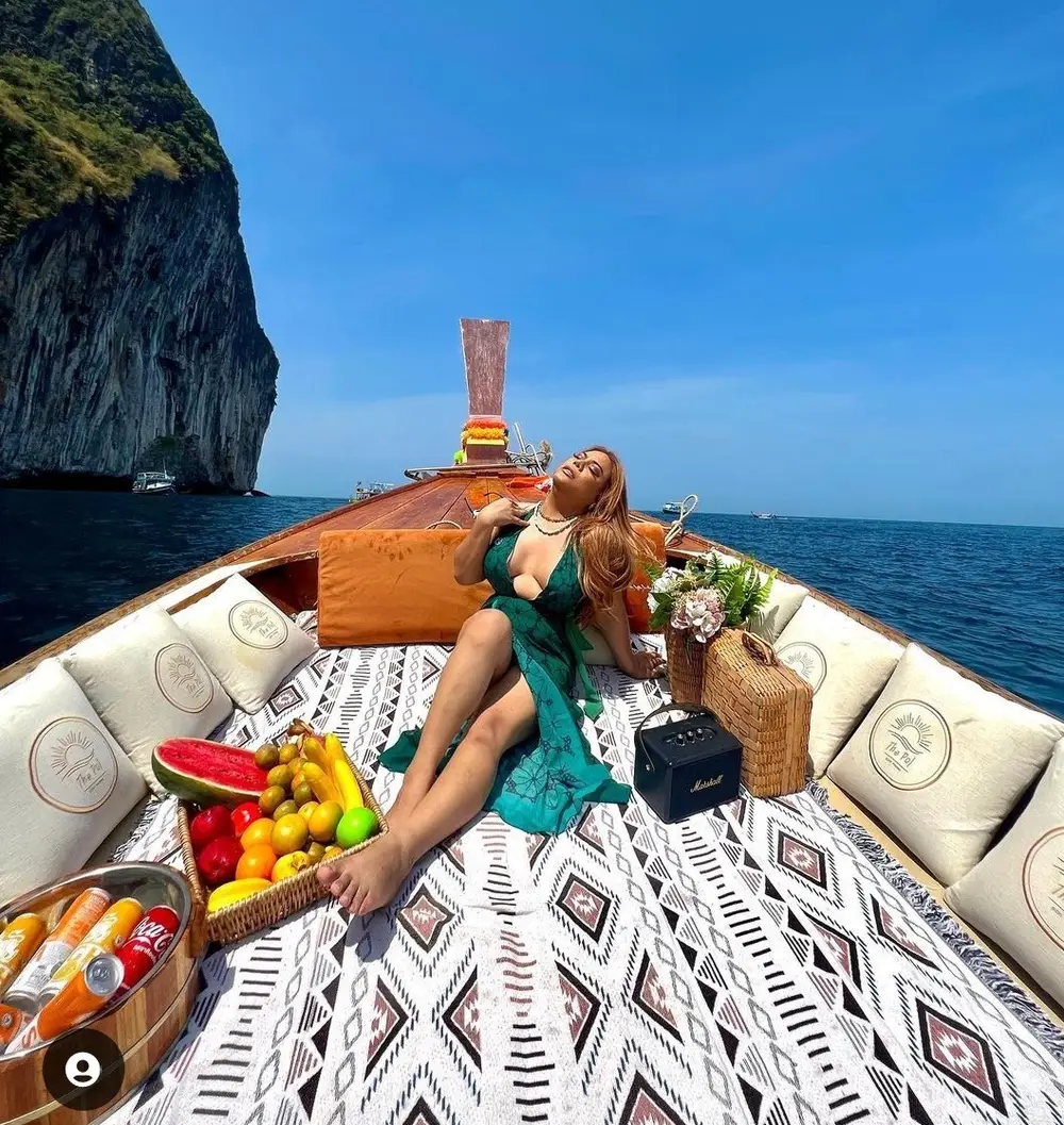 Phi Phi Private Longtail Boat Tours: Maya Bay, Bamboo Island and Snorkeling image 1