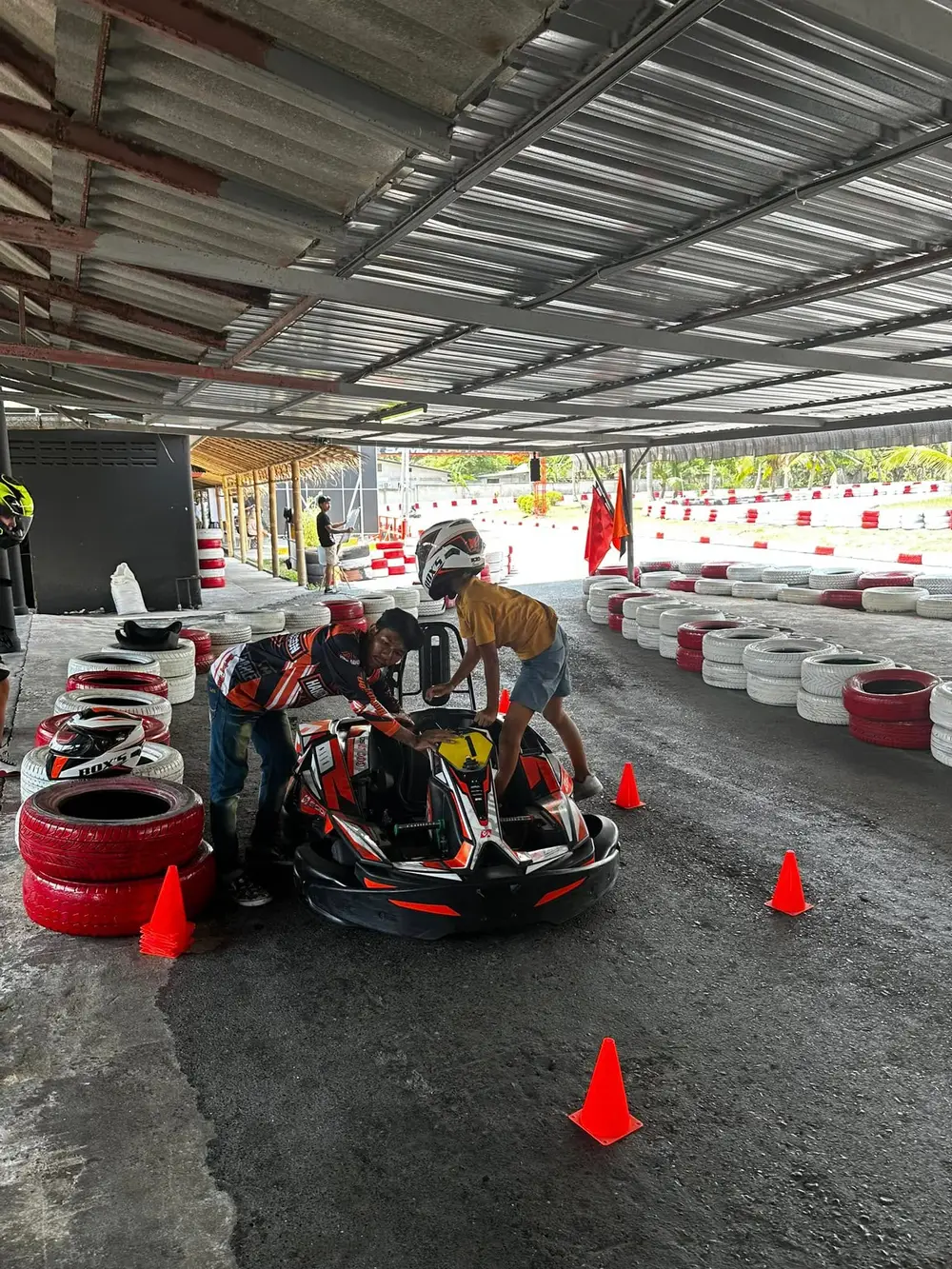 صورة Samui Karting Koh Samui Outdoor Sodi Go-Kart Racing Experience رقم 2