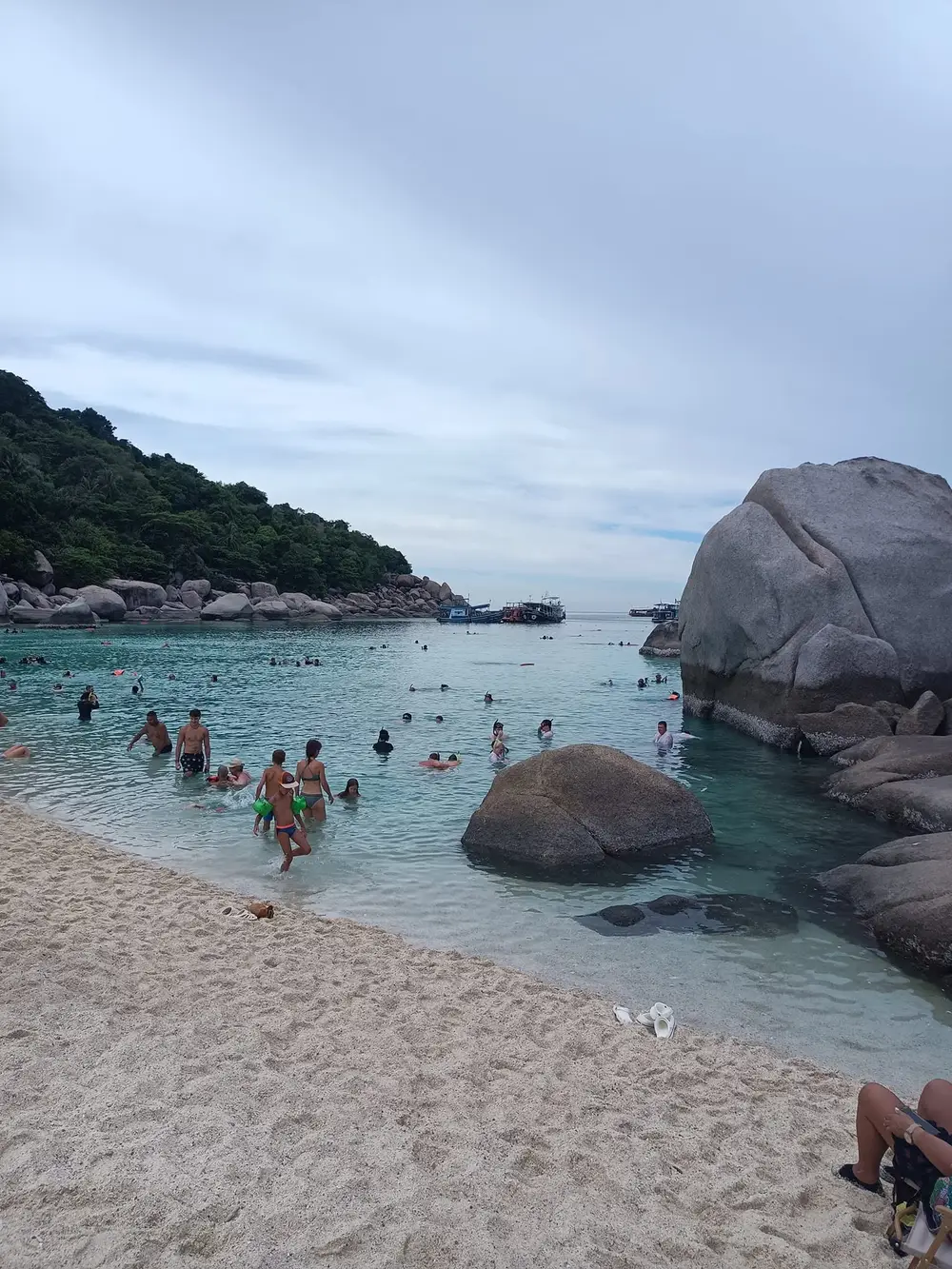 Koh Tao Semi-Private Snorkeling Adventure with BBQ and Sunset Cocktails image 3