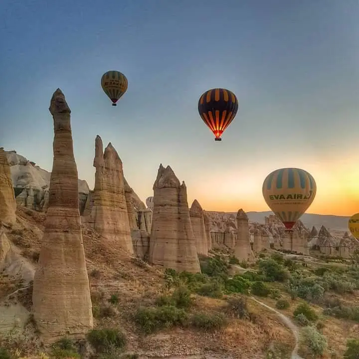 Cappadocia Hot Air Balloon Flight with Kapadokya Balloons in Goreme image 3
