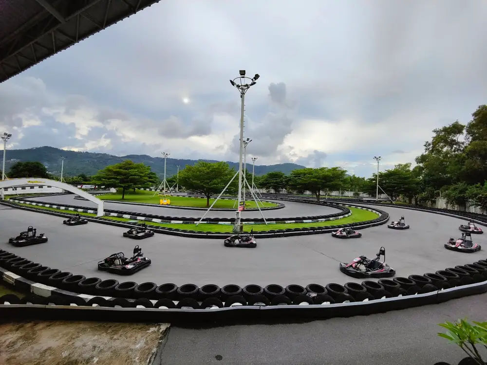EasyKart Pattaya Bali Hai Pier Outdoor Go-Kart Racing Experience görseli 2
