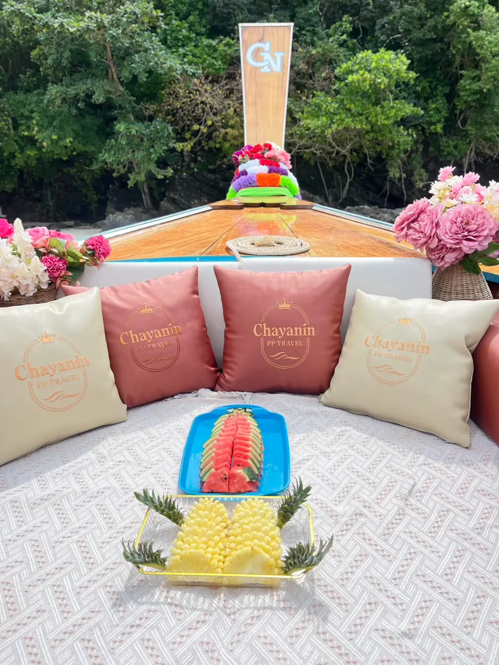 Phi Phi Private Luxury Longtail Boat Tour: Half/Full Day Island Experience görseli 1