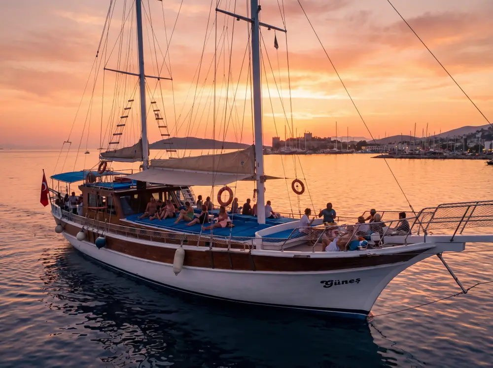 Bodrum Daily Boat Trip | Black Island, Orak Island, Lunch and Hotel Transfer image 2